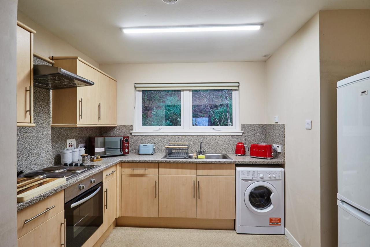 Etive, Beautiful Lochside Apartment With Balcony Fort William Luaran gambar